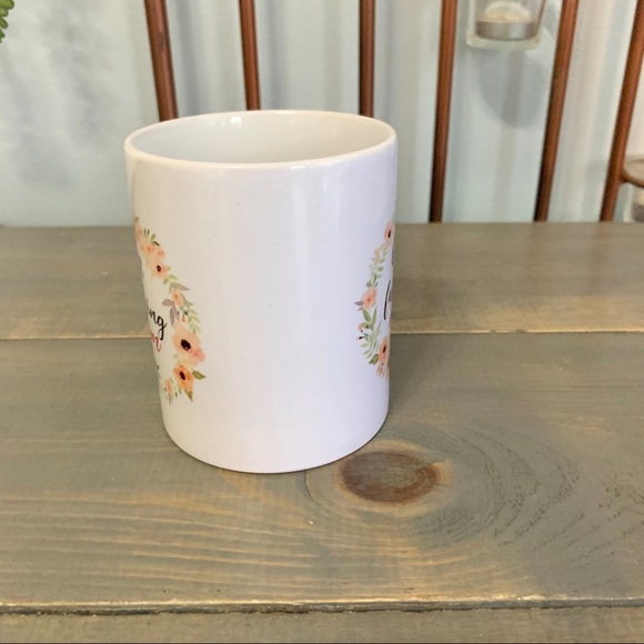 Best F*cking Mom Floral Mug Gift Idea for Mom - Picture 5 of 7